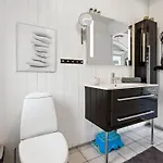 Hjalmsvider - 300m From The Sea By Interhome Broager