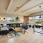 Hjalmsvider - 300m From The Sea By Interhome بيت للعطل Broager